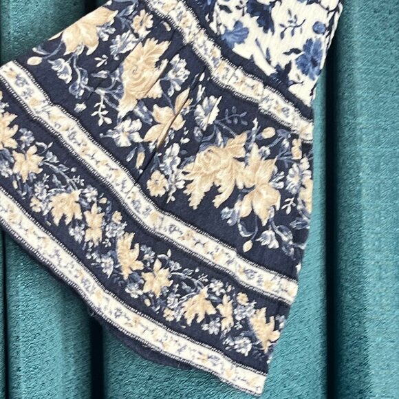 American Eagle NEW Blue White Boho Floral Bell Sleeve Cottagecore Tie Top S - Picture 6 of 8